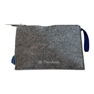 Therabody Gray Toiletry Bag United Kit